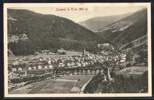 AK Landeck in Tirol, Panorama mit Viadukt und Kirche