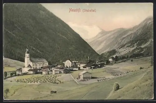 AK Neustift /Stubaital, Panoramaansicht mit Kirche