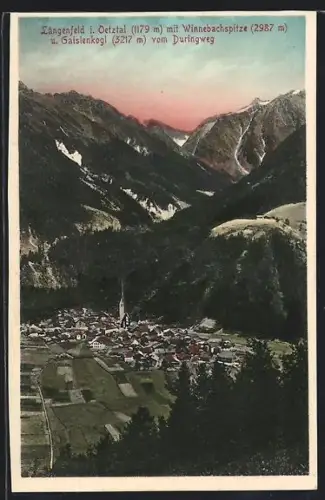 AK Längenfeld i. Ötztal, Ortsansicht mit Kirche, Winnebachspitze, Gaislenkogel