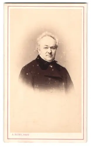 Fotografie A. Bury, Lille, Rue de Bethune 45, Porträt eines älteren Mannes