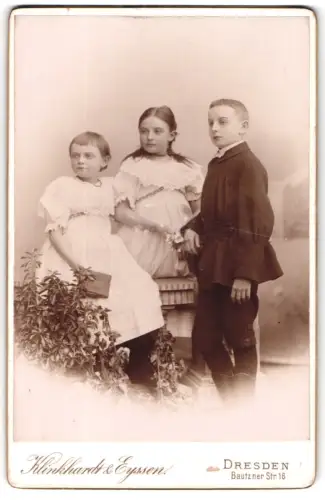 Fotografie Klinkhardt & Eyssen, Dresden, Bautzner Str. 16, Kindergruppe in eleganter Kleidung