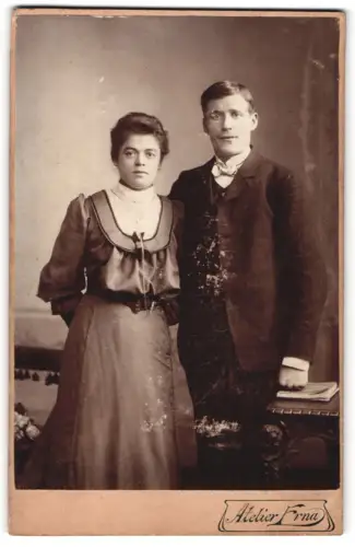 Fotografie Atelier Erna, Düsseldorf, Nordstr. 79, Paar in eleganter Kleidung