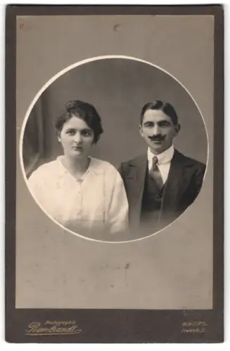 Fotografie Rembrandt, Basel, Freie Str. 2, Porträt eines Paares