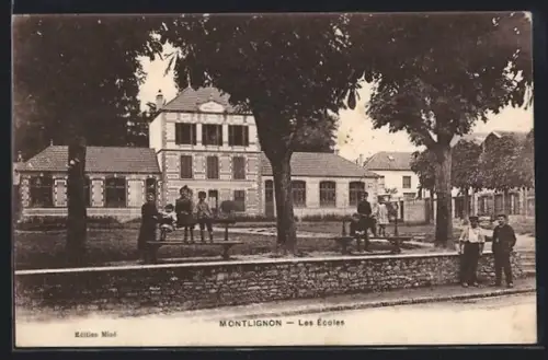AK Montlignon, Les Écoles