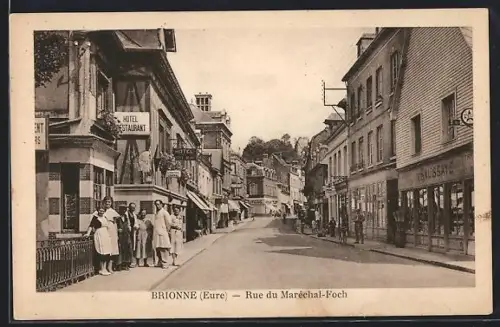 AK Brionne /Eure, Rue du Maréchal-Foch