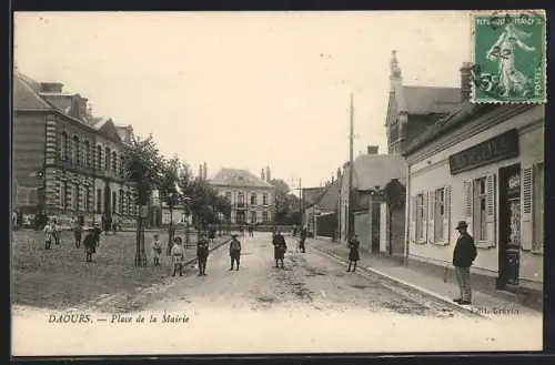 AK Daours, Place de la Mairie