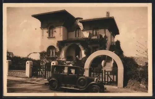 AK Hendaye, Une maison