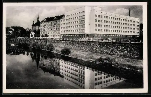 AK Pilsen, Partie am Fluss