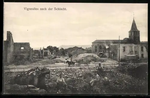 AK Vigneulles, Ortspartie mit zerschossenen Gebäuden nach einer Schlacht