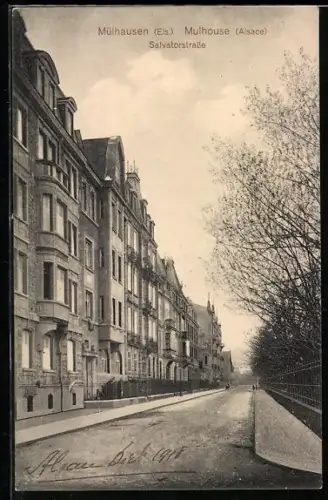 AK Mülhausen / Mulhouse, Blick in die Salvatorstrasse