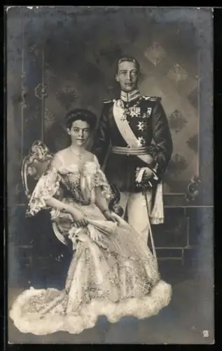 AK Kronprinzessin Cecilie und Kronprinz Wilhelm