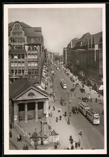 AK Hamburg, Mönckebergstrasse, Partie mit Strassenbahn