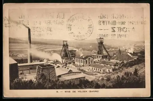 AK Velsen /Saar, Kohlenzeche mit Ortsblick aus der Vogelschau