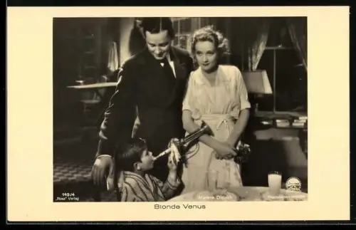 AK Schauspieler Marlene Dietrich und Cary Grant