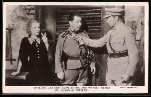 AK Schauspielerin Marlene Dietrich, Schauspieler Clive Brook u. Warner Oland in Shanghai Express