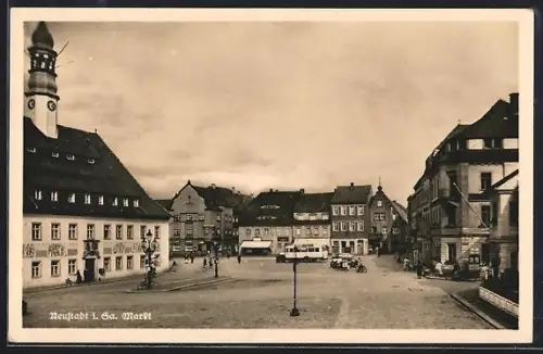 AK Neustadt i. Sa., Markt mit Rathaus