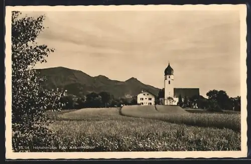 AK Höhenmoos, Ansicht vom Feld aus mit Kirche