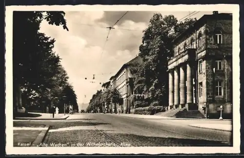 AK Kassel, Alte Wachen in der Wilhelmshöher Allee