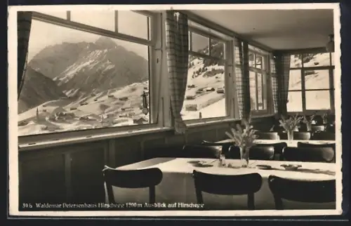 AK Hirschegg, Waldemar Petersenhaus, Innenansicht mit Blick auf den Ort