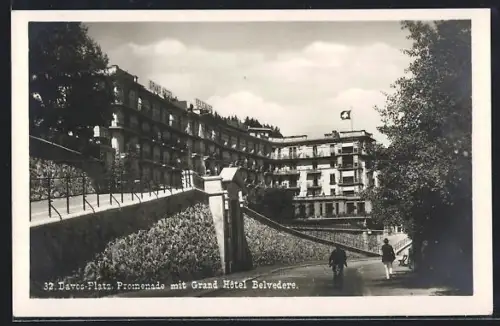 AK Davos-Platz, Promenade mit Grand Hotel Belvedere