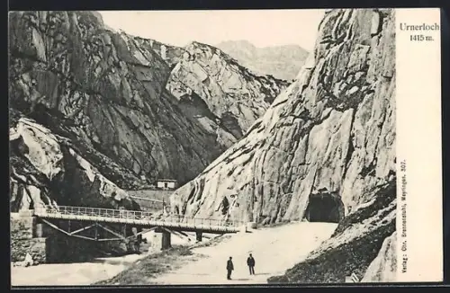 AK Urnerloch, Ortspartie mit Brücke