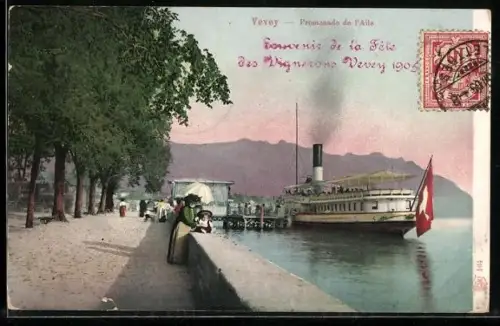 AK Vevey, Binnenschiff vor Anker liegend, Promenade de l'Aile