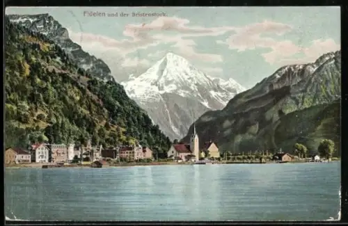 AK Flüelen, Blick vom See auf Ort und Bristenstock