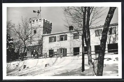 AK Höllenstein Naturfreundhaus, Ansicht mit Julienturm