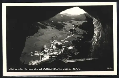 AK Schwarzau im Gebirge, Blick aus der Herrengrotte