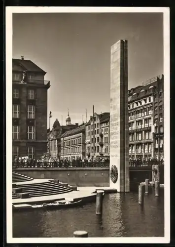 AK Hamburg-St.Georg, Ehrenmal der Gefallenen an der Alster, 1914-1918