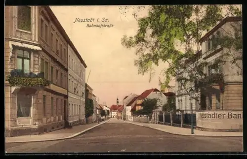 AK Neustadt i. Sa., Partie in der Bahnhofstrasse