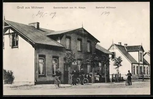 AK Möhnsen, Partie vor dem Gasthaus von H. Koops und Bahnhof Möhnsen
