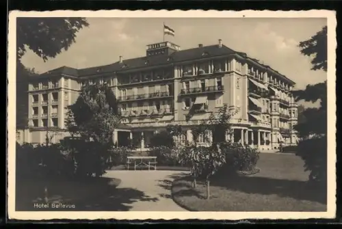 AK Baden-Baden, Hotel Bellevue, Lichtenthaler Allee