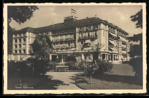 AK Baden-Baden, Hotel Bellevue, Lichtenthaler Allee