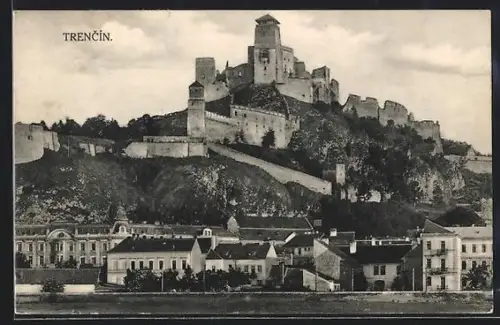 AK Trencin, Panorama mit Burg und Umgebung