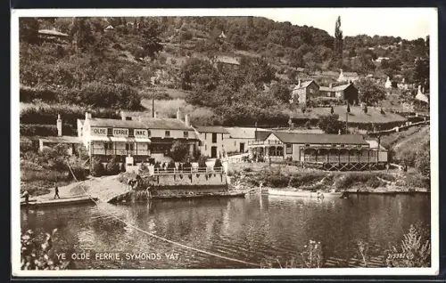 AK Symonds Yat, Ye olde ferrie