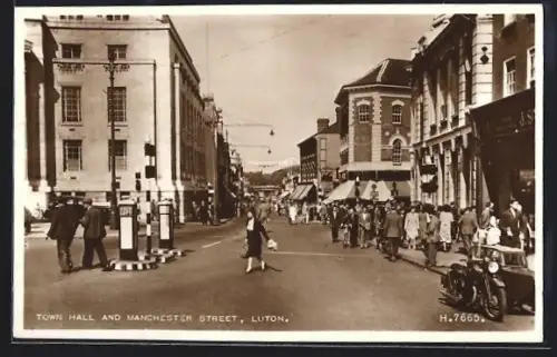 AK Luton, Town Hall and Manchester Street