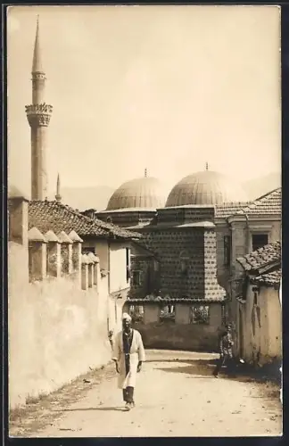 AK Arandelovac, Ortspartie mit Moschee und Minarett