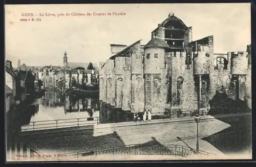 AK Gand, La Lièvre, près du Château des Comtes de Flandre