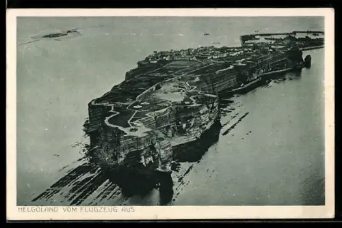 AK Helgoland, die Insel vom Flugzeug aus