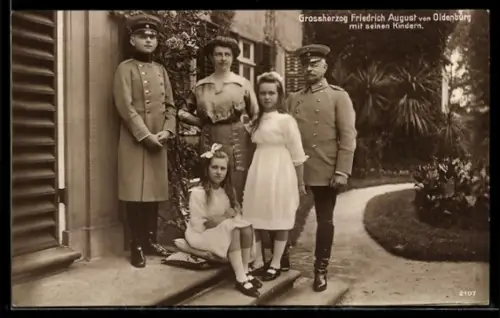AK Grossherzog Friedrich August von Oldenburg mit seinen Kindern