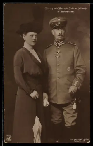 AK Herzog und Herzogin Johann Albrecht zu Mecklenburg