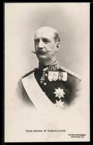 AK Porträt König Georg von Griechenland in Uniform