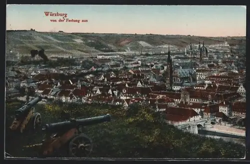 AK Würzburg, Teilansicht mit Kirche von der Festung aus
