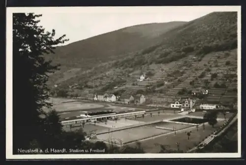 AK Neustadt a. d. Haardt, Stadion, Freibad