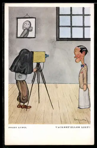 Künstler-AK Vackert Eller Likt? Mann lässt sich photographieren