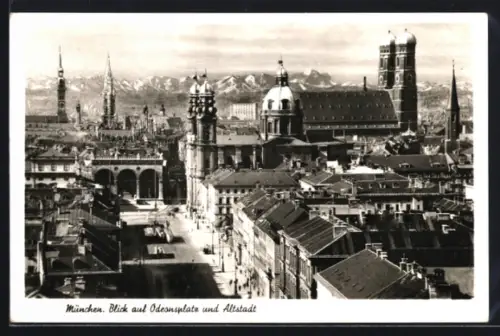 AK München, Blick auf Odeonsplatz und Altstadt