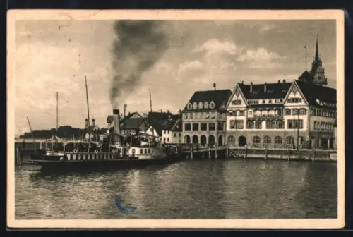 AK Friedrichshafen a. B., Hafenanlage, Dampfschiff, Ufergebäude