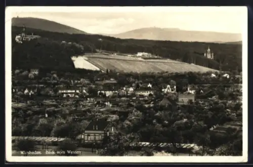 AK Wiesbaden, Blick vom Westen auf Neroberg, Opelbad und Griechische Kapelle
