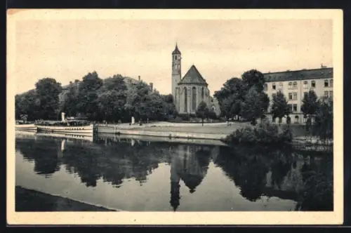 AK Brandenburg /Havel, Johanneskirche, Flussansicht